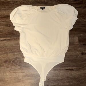 🆕 NWOT Express Puff Sleeve Bodysuit
